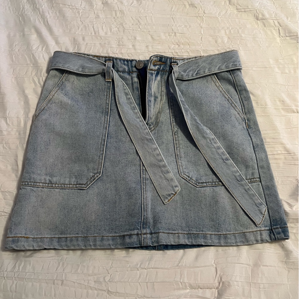 Forever 21 denim skirt